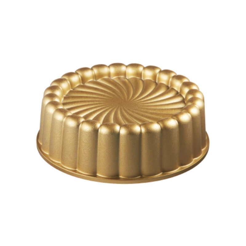 Kunstvollen Charlotte-Kuchen backen in superleitf�higer, nicht haftender Guss-Backform