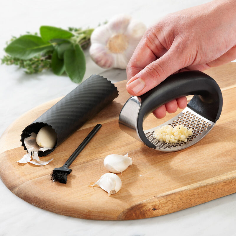 Knoblauchw�rfler-Set: Schnell und pr�zise viel Knoblauch sch�len und w�rfeln Bild 2