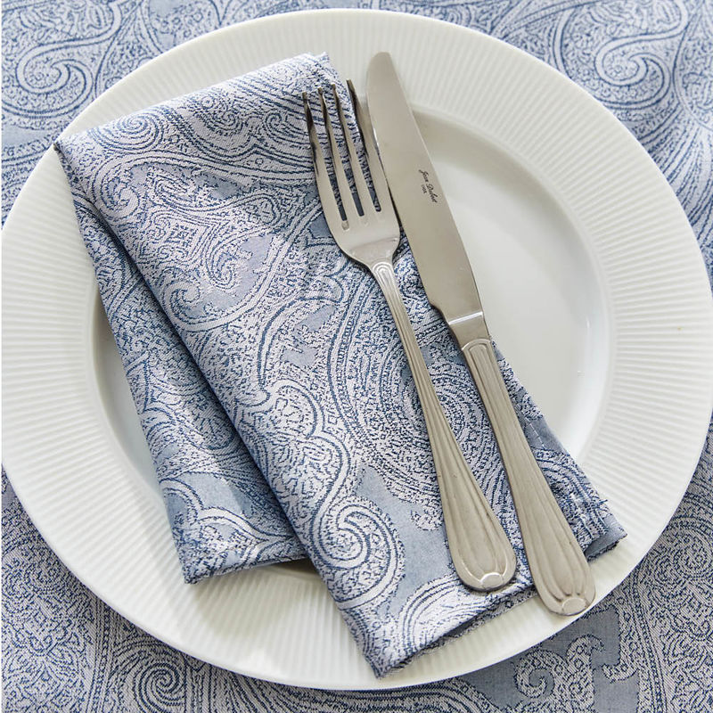 Klassische Servietten f�r die festliche Tafel
