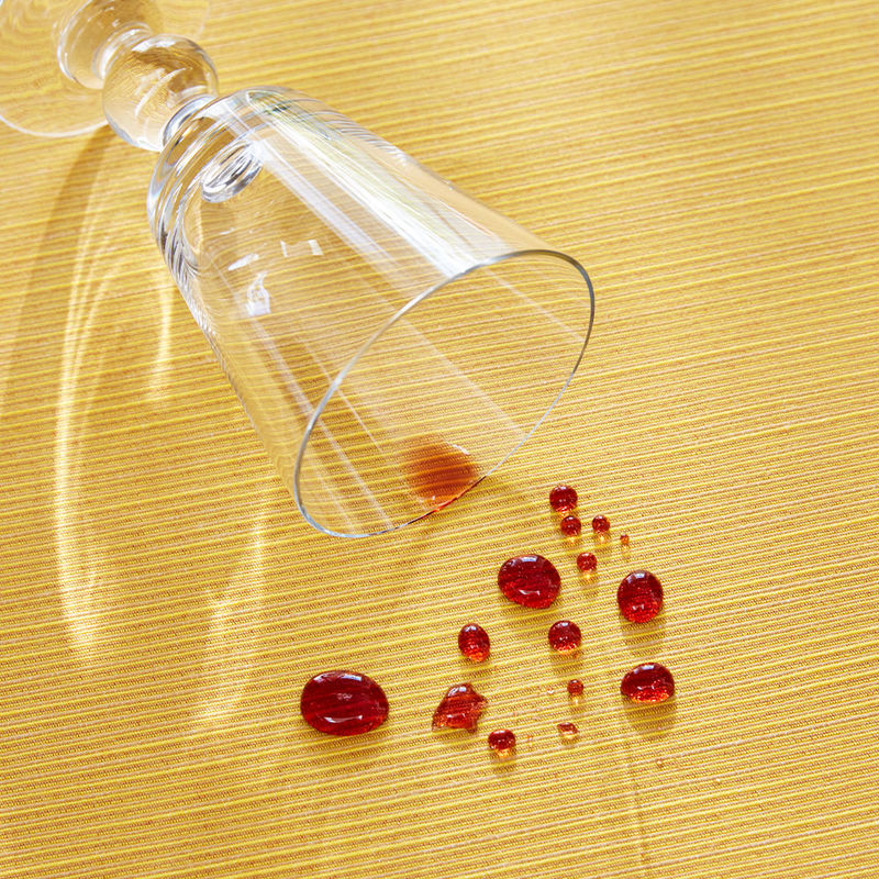 Lichtechter und fleckabweisender Jacquard-Tischl�ufer leuchtet in Herbstfarben Bild 2