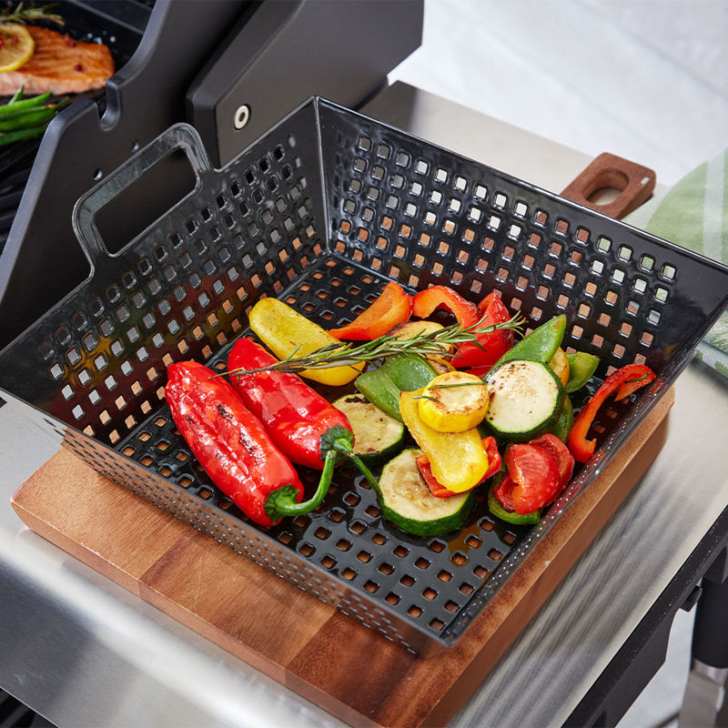 Grillkorb: Empfindliches Grillgut optimal grillen, tolles Raucharoma