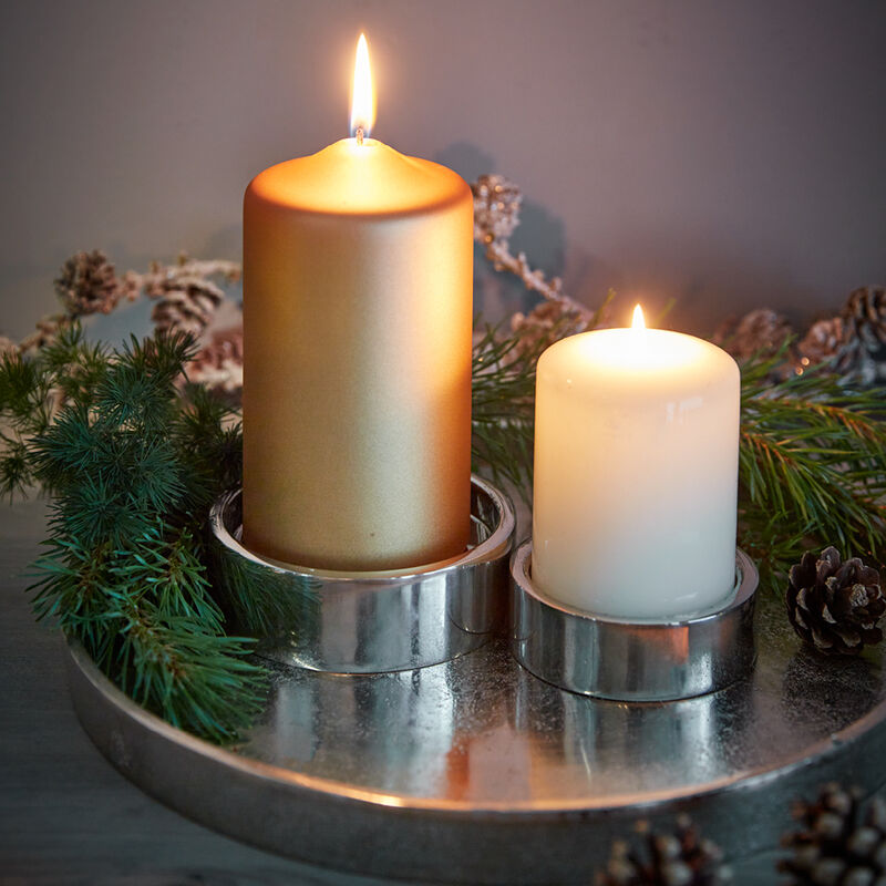 Versilberter Kerzenteller f�r noble Lichteffekte