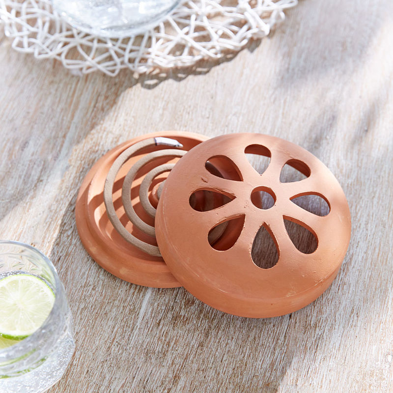 Nat�rlicher M�ckenschutz mit Citronella-Spirale
