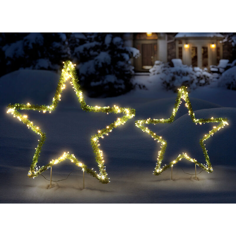 LED-Leuchtsterne illuminieren Garten und Terrasse