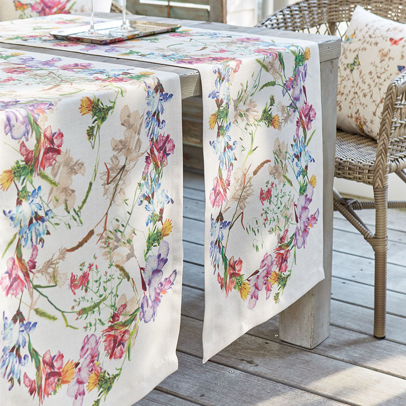 Malerischer Blumen-Tischl�ufer f�r Ihre sommerliche Tafel