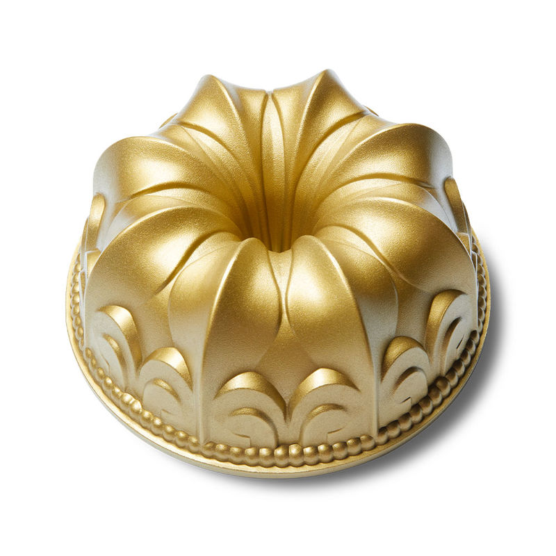Sch�ne detailreiche Kuchen backen in superleitf�higen, nicht haftenden Guss-Backformen Bild 3