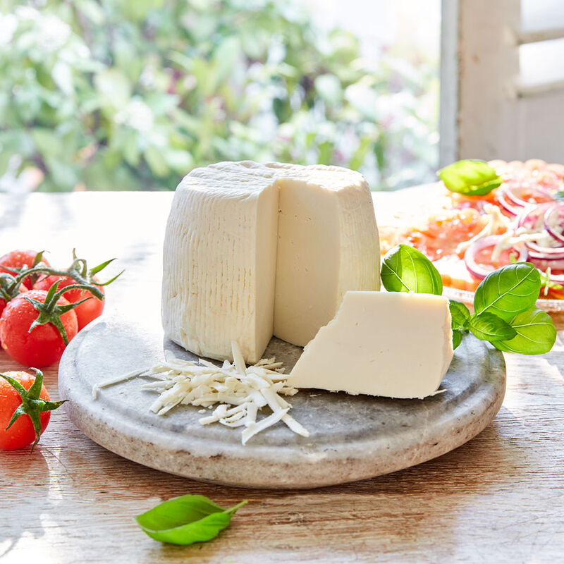 Sizilianische K�se-Spezialit�t: Ricotta Salata