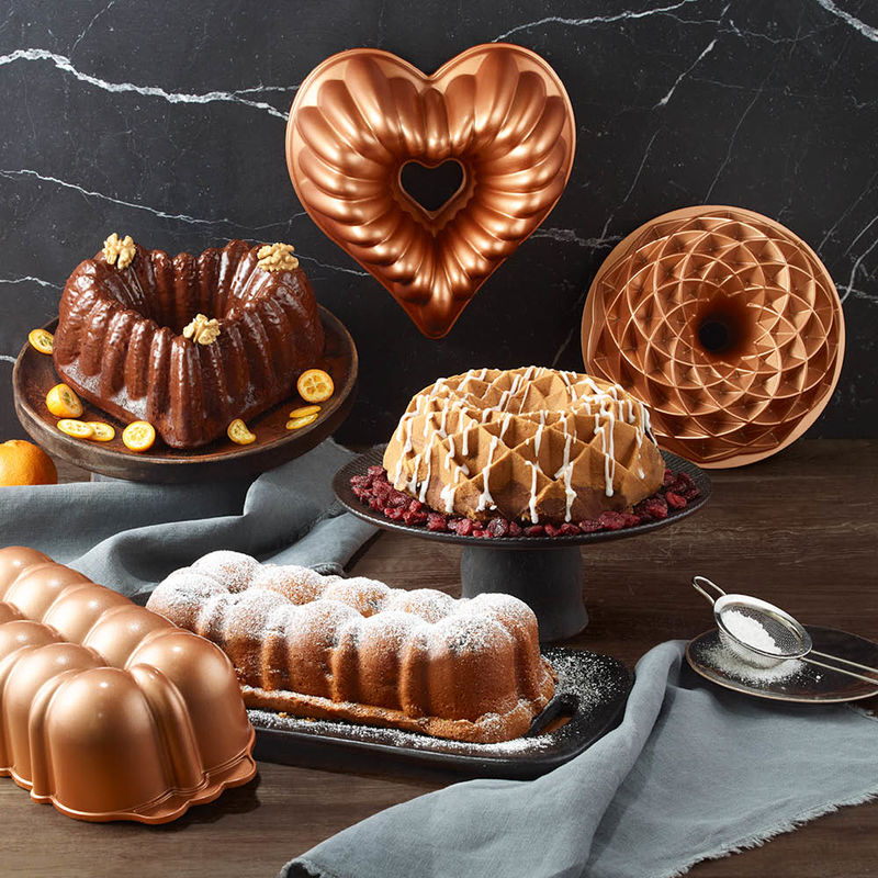Superleitf�hige Premium Guss-Backform Herz f�r einen kunstvollen, detailreichen Kuchen Bild 3
