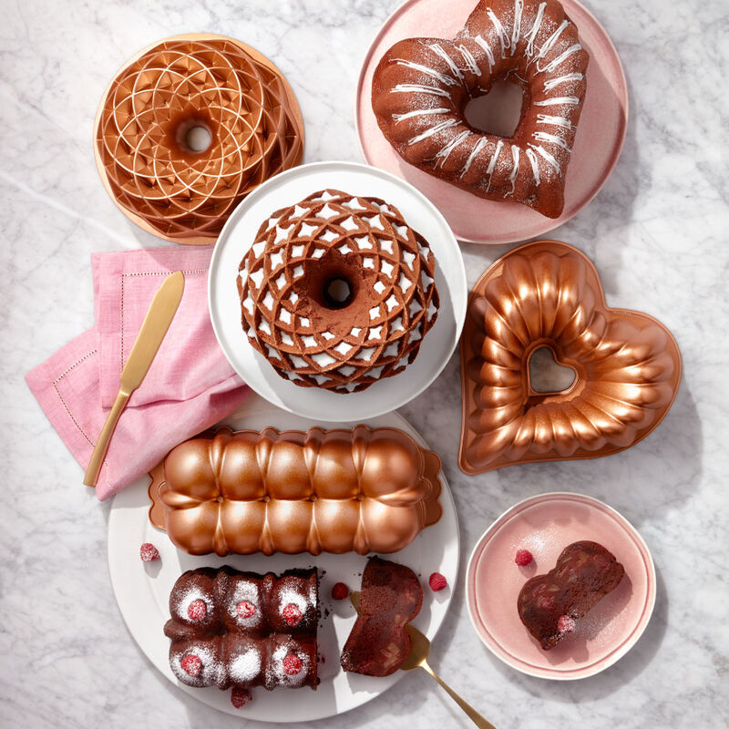 Superleitf�hige Premium Guss-Backform Herz f�r einen kunstvollen, detailreichen Kuchen Bild 4