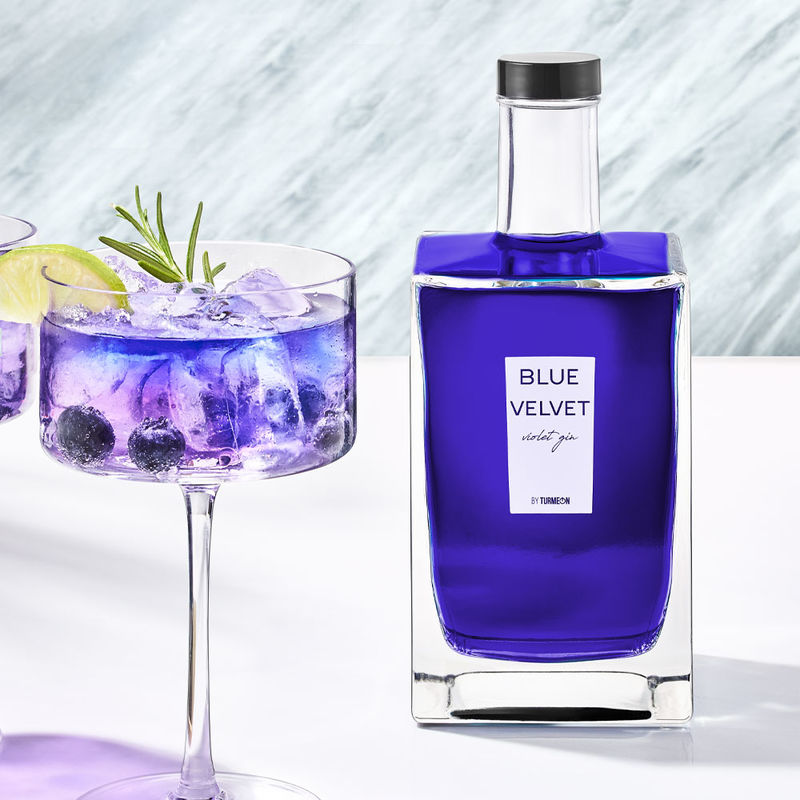 Blue Velvet Gin ver�ndert seine Farbe!