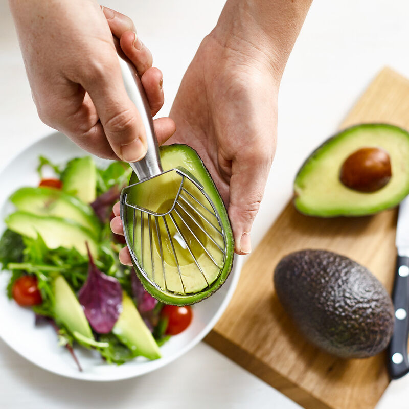 Avocado-Schneider: 9 wunderbar gleichm��ige Scheiben mit einem Schnitt Bild 3