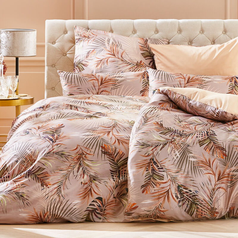 Duftig-leichte Satin-Bettw�sche mit Palmen-Dekor