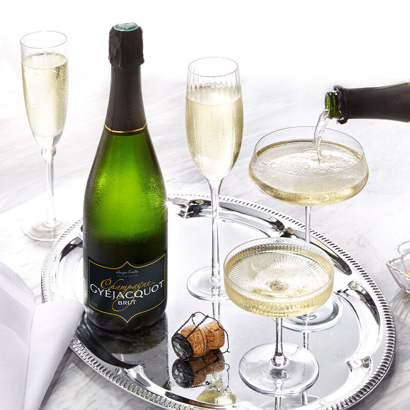 Champagner f�r Kenner, elegant und feinperlig
