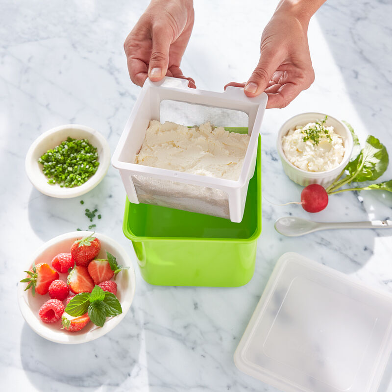 Schnell und einfach Frischk�se auf Joghurt-Basis herstellen Bild 2