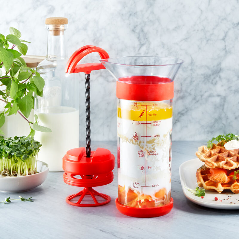 Pfannkuchen-Teig ohne Spritzer und Kl�mpchen sekundenschnell mischen Bild 3