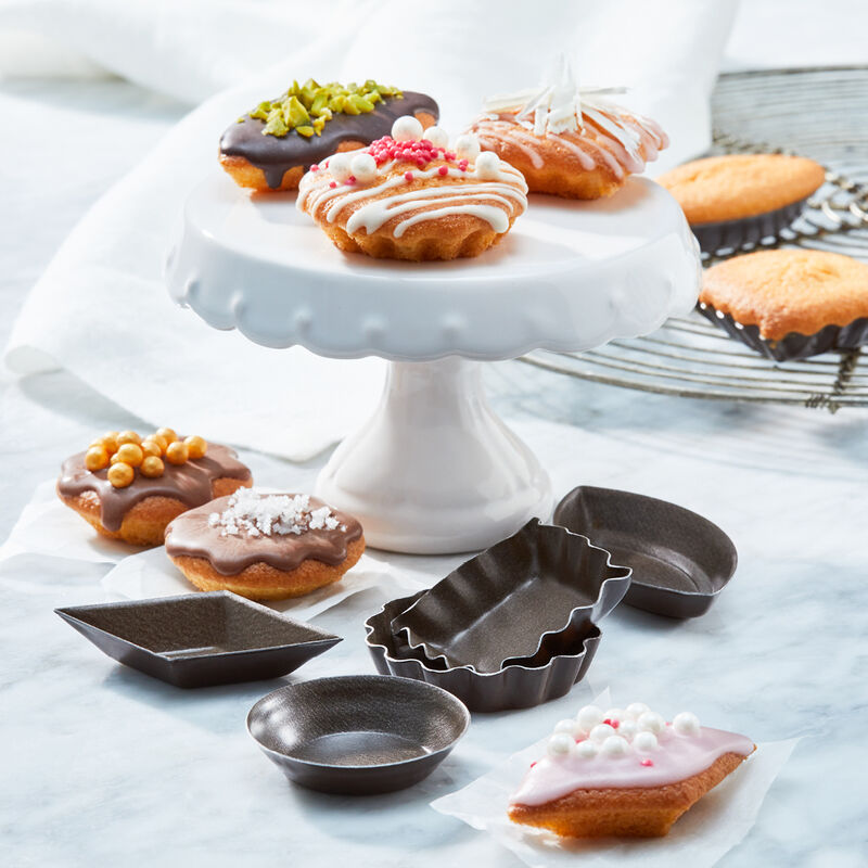 Umfangreiches Backf�rmchen-Set f�r franz�sische Petits Fours Bild 2