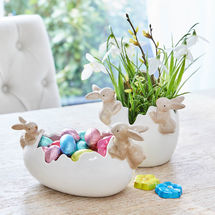 �sterliches Schalenset f�r s��e �berraschungen