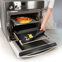 Backofen-Schutzmatte: H�lt Back�fen dauerhaft sauber
