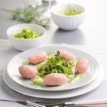 Lachskl��chen in Dill-Senfsauce mit Spitzkohlp�ree