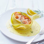 Lachs-Garnelen-Mousse in Caccavelle&nbsp;mit Safransauce