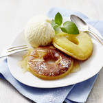 Ananask�chlein mit Eis und Minze
